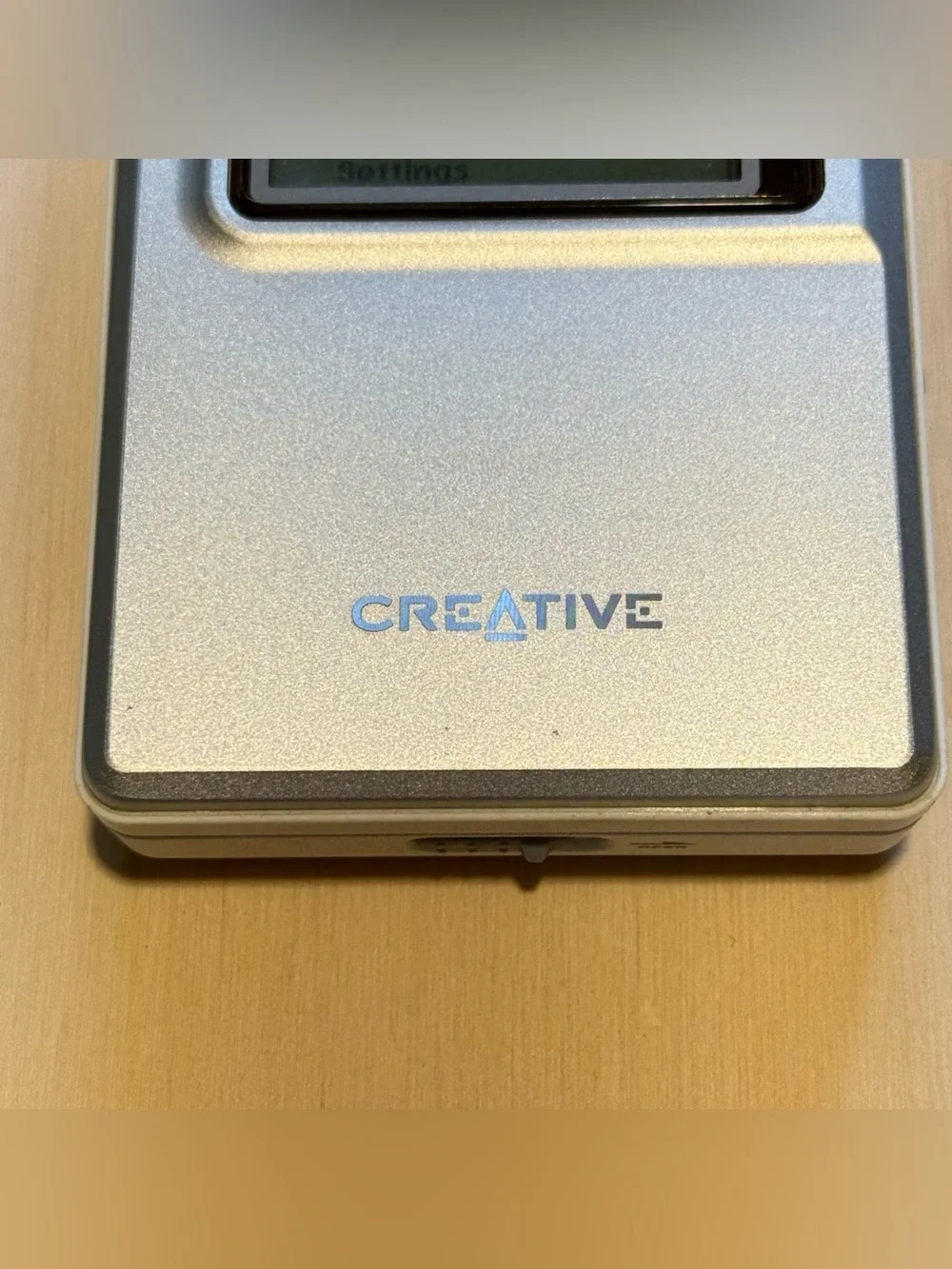 Creative Nomad Jukebox Zen MP3 Player Turns On UNTESTED 30GB NoCharger Read Info